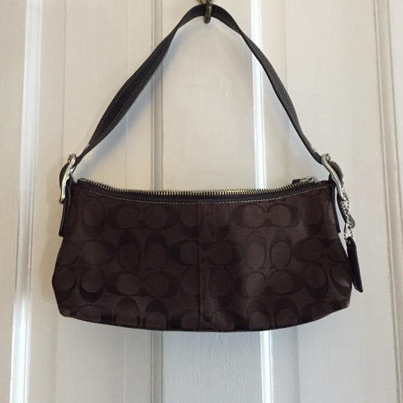 Small Coach Purse. Excellent condition