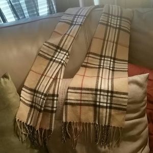 Reduced! Scarf inspired by burberry