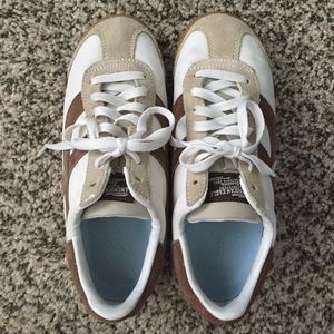 American Eagle Tennis Shoes brown/beige/white 8.0