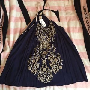 Flowy top with floral detail