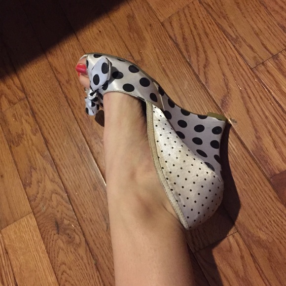 Black and white polka dot shoes. Used.