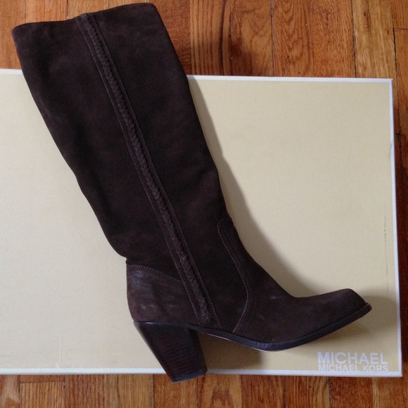 Michael Kors Casey Braided Boots (size 7.5)