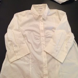 3/4 sleeve white button down dress shirt