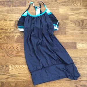 Lululemon tank size 6