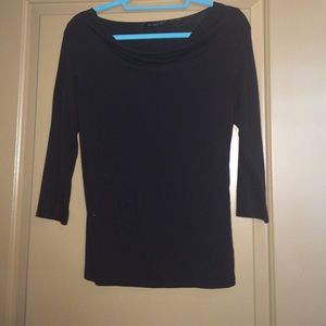Draped neck black 3/4 sleeve top