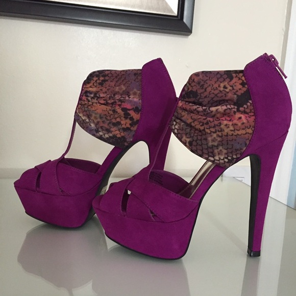 WILD PAIR PLATFORM SANDAL!