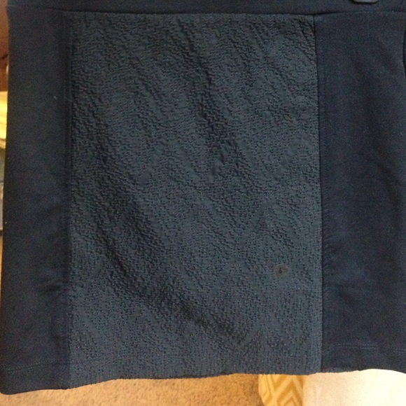 American Eagle black short skirt