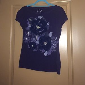 Embellished Inc blue flower tee