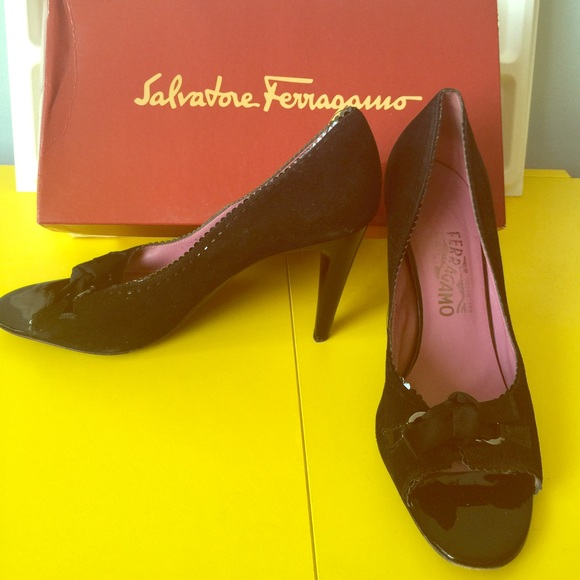 Salvatore Ferragamo Black Suede Open-Toe Bow Pumps