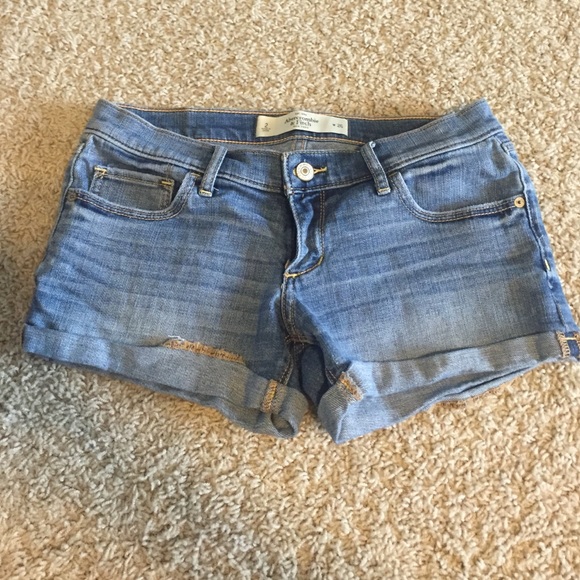 Abercrombie & Fitch shorts - Picture 1 of 2