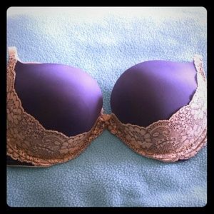 Victoria's Secret 36C navy bra