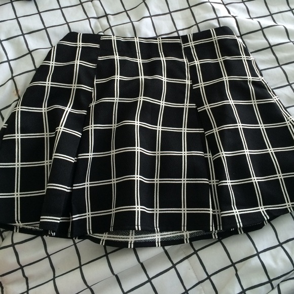 Grid Skirt
