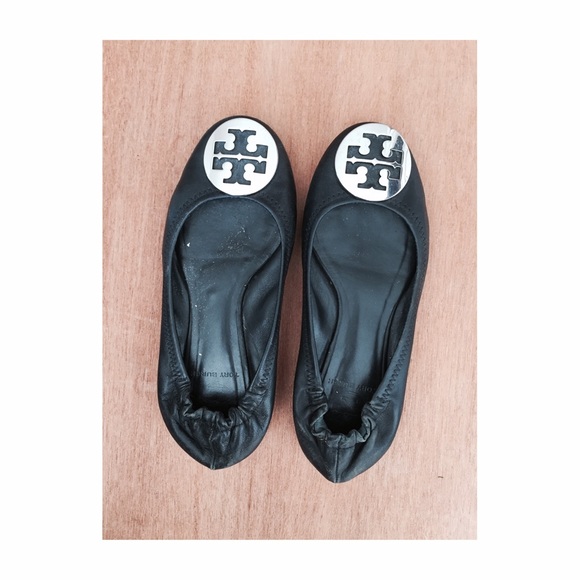 Authentic Tory Burch Reva Ballet Flat BlackSilver