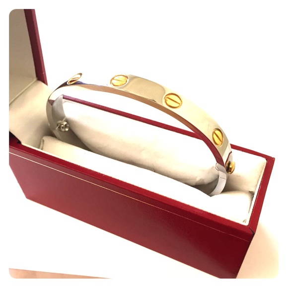 Two toned color bracelet