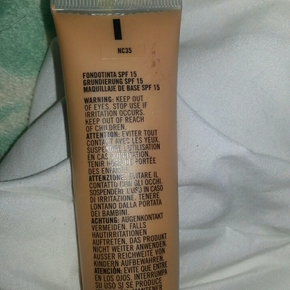 SOLD STUDIO SCULPT foundation - Picture 2 of 2