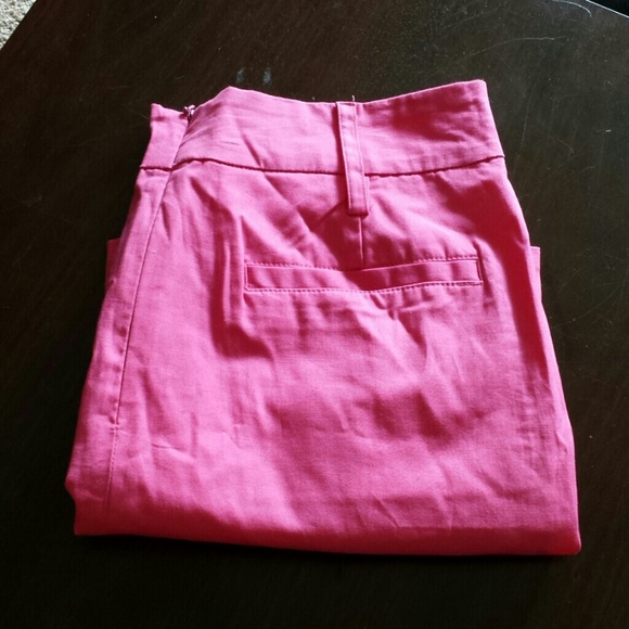 Clothes - Picture 3 of 3