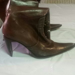 European Studded Brown / Mahogany Leather