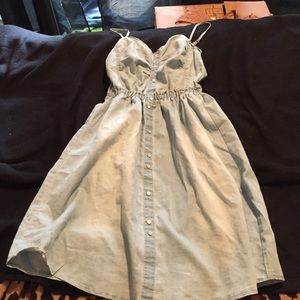 Super cute summer dress!