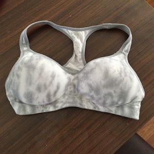 Victoria's Secret PINK sports bra