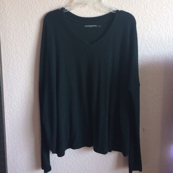 Brandy Melville Black Lightweight Sweater