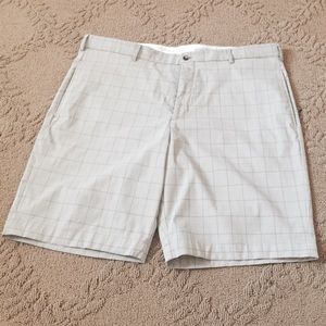 Men's golf shorts