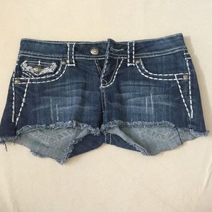 LA idol denim shorts
