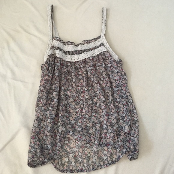 American outfitters flowy top