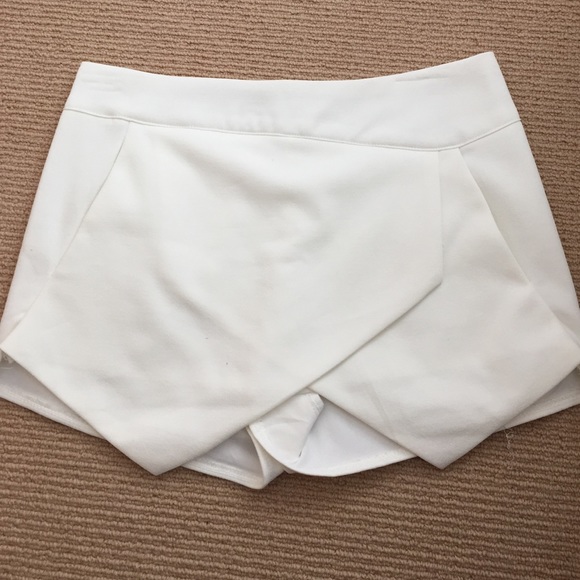 LF Envelope Skort