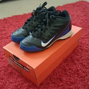 Youth  Football cleats