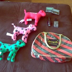 🎁🎉FREE GIFT W/PURCHASE!!🎉🎁