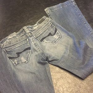 Boot cut blue jeans