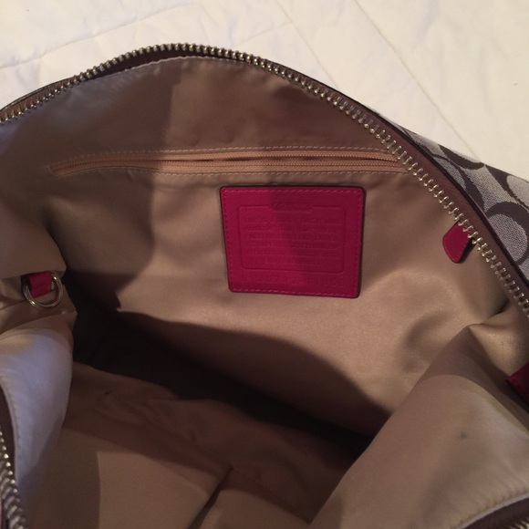 Coach Handbag - Picture 3 of 3