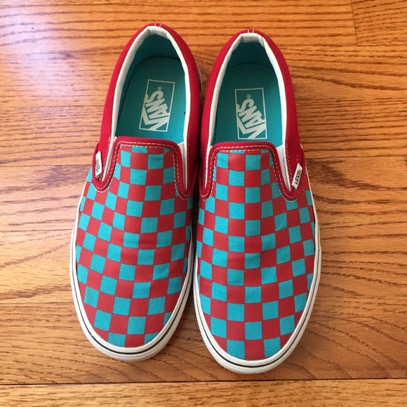 Checkered Vans (limited edition)