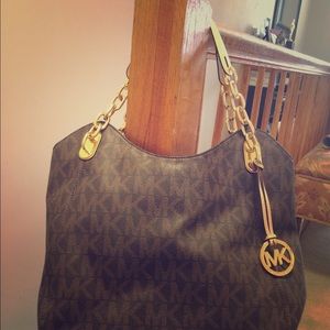 Michael Kors logo print chain strap