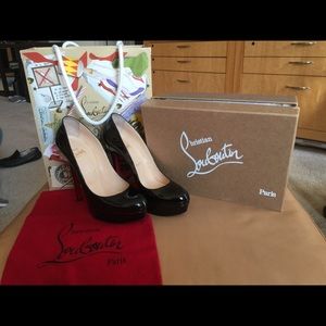Christian Louboutin Bianca 140 Patent Black Size39