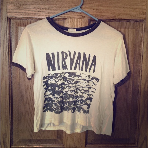 Brandy Melville Tops - nirvana light weight crop top