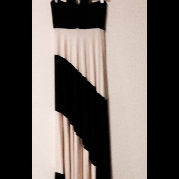 Cream and black striped dress - Picture 2 of 2