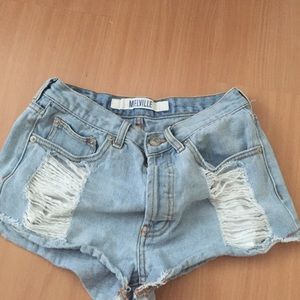 Brandy Melville shorts
