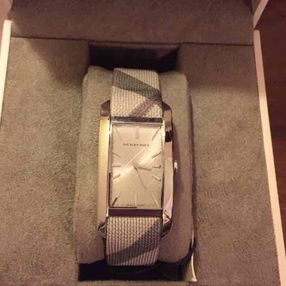 NWB BURBERRY WATCH