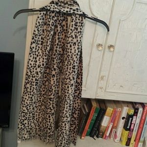 leopard scarf