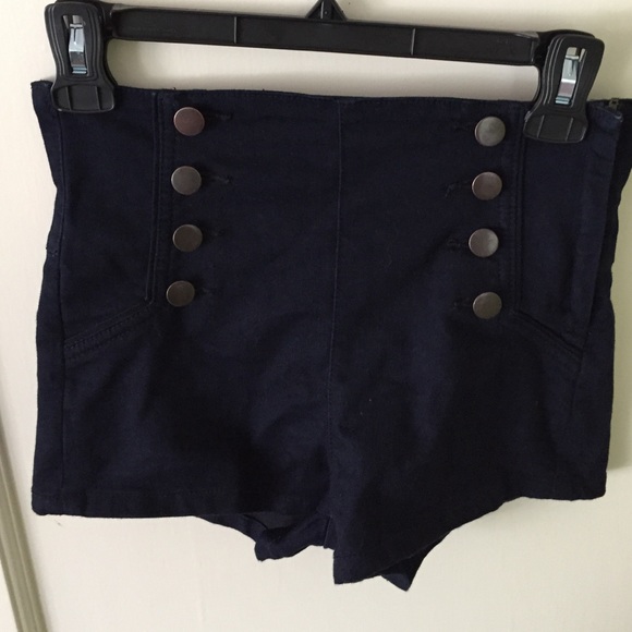 Side Button shorts from forever 21