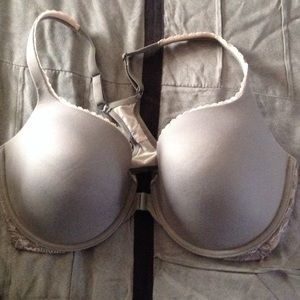 Body by Victoria secret, Demi racer back bra