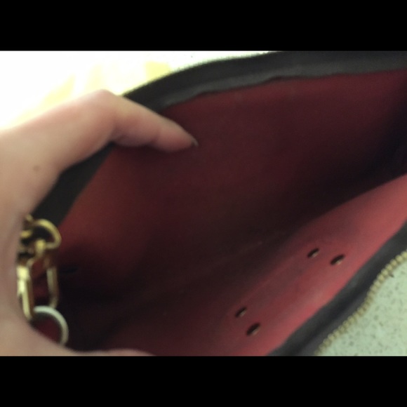 Authentic Louis Vuitton Eva clutch - Picture 3 of 4