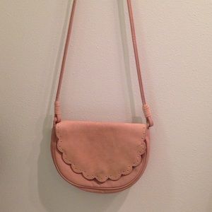 Scalloped american eagle crossbody purse