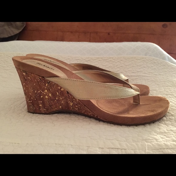 Gold metallic wedge sandals