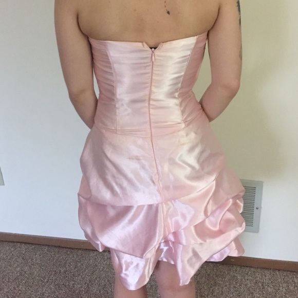Pink Prom dress - Picture 2 of 4