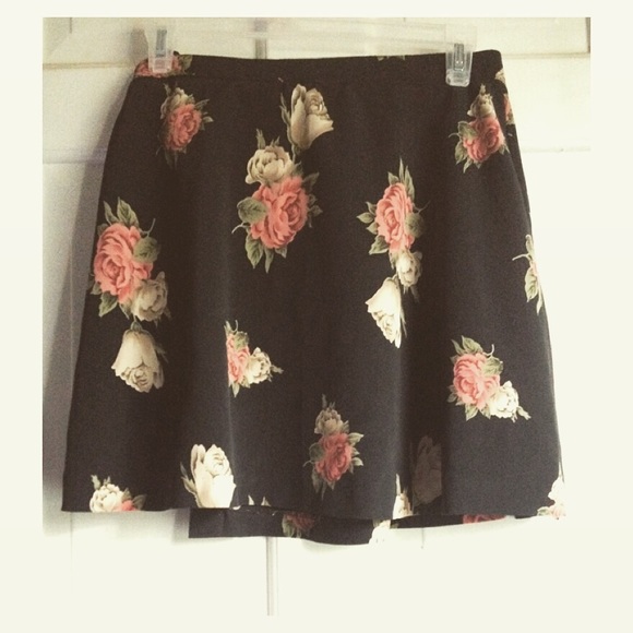 Cute floral skirt