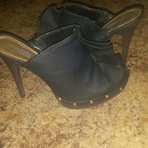 Charlotte Russe Black Pumps