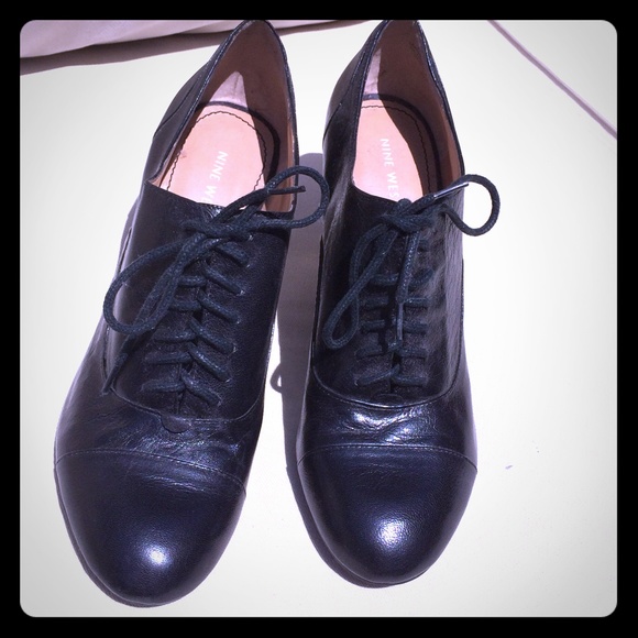 NWOT Nine West Roothy Oxford Pump