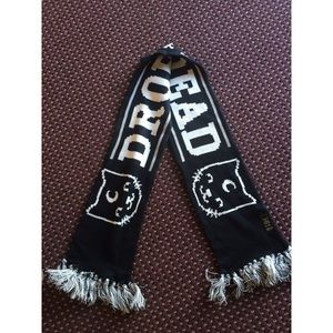 Drop Dead Clothing winter scarf Cat